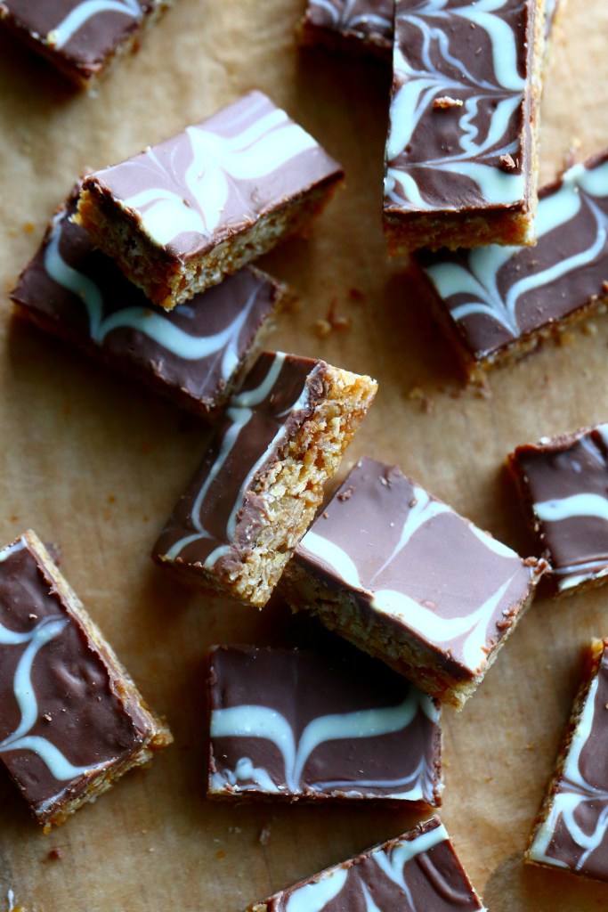 Helpot suklaa kaurakeksit