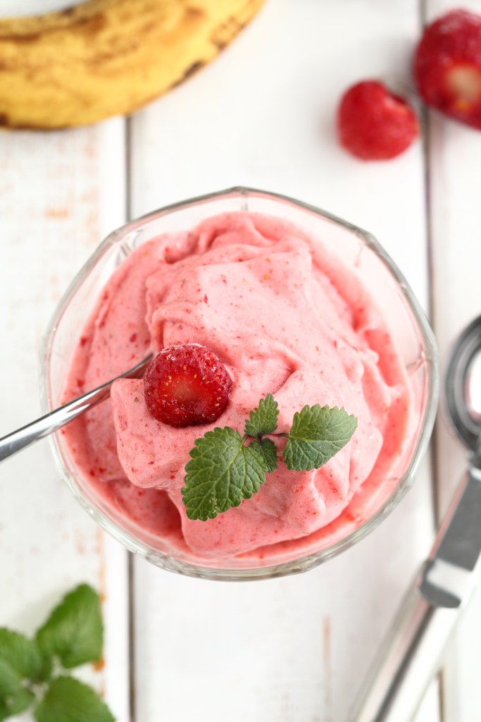 Kahden aineen jäätelö maistuu lapsille ja on jopa hyvä välipala