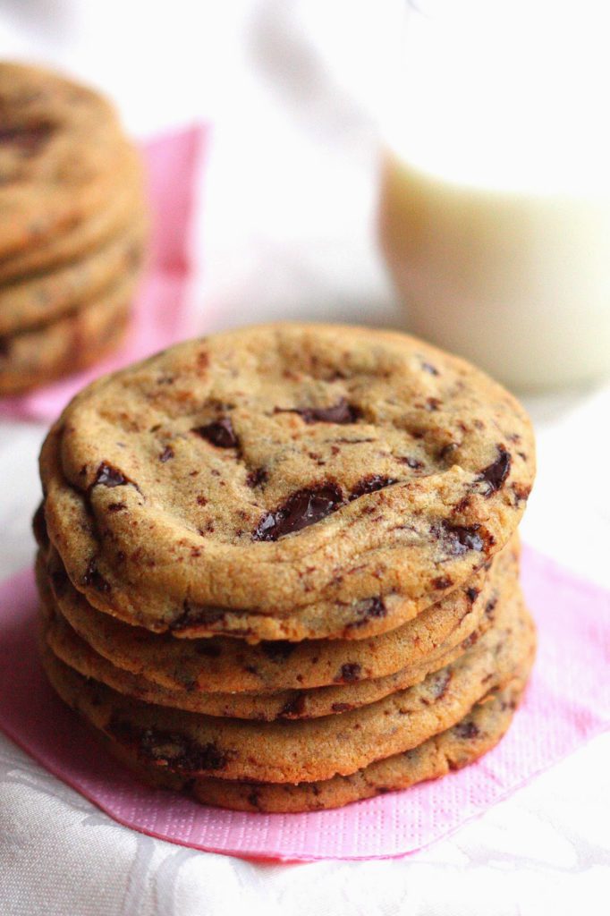 Parhaat suklaakeksit eli sitkeät suklaahippukeksit