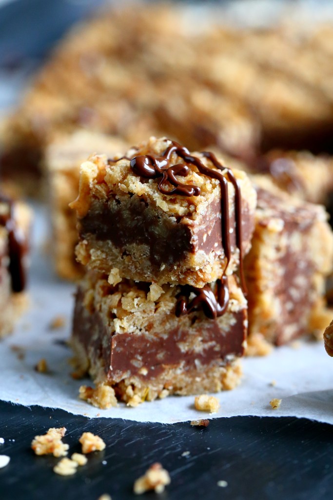 Herkulliset ja helpot suklaakeksit rapealla kaurahiutaleilla ovat superihania