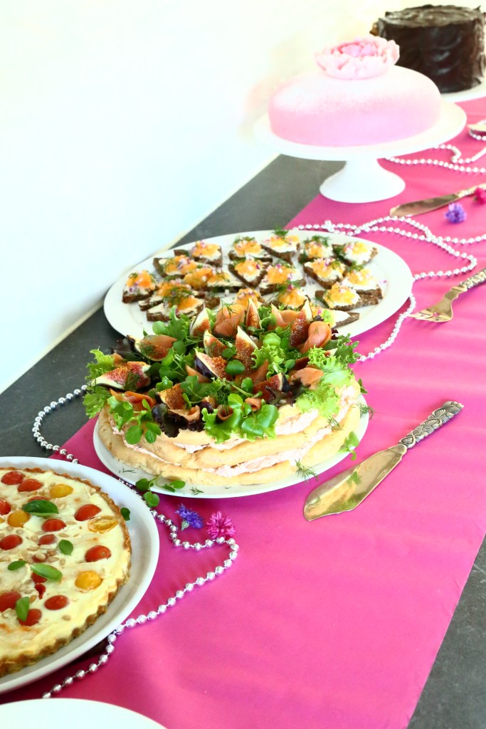 Lapsen juhlat tarjottavat