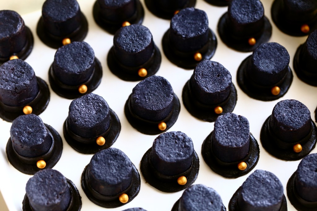 Tohtorinhattu makeiset