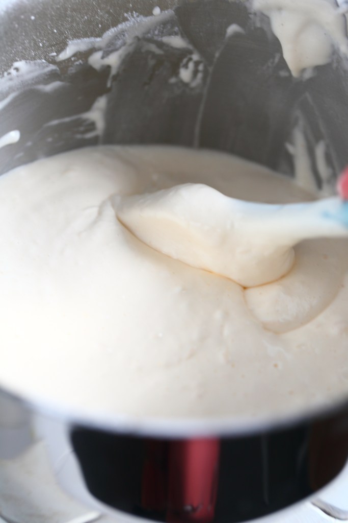 Paksu sokerikakkupohjan taikina