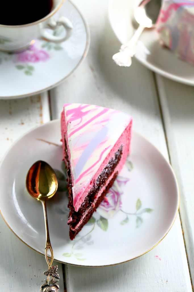 Mirror glaze kuorrute