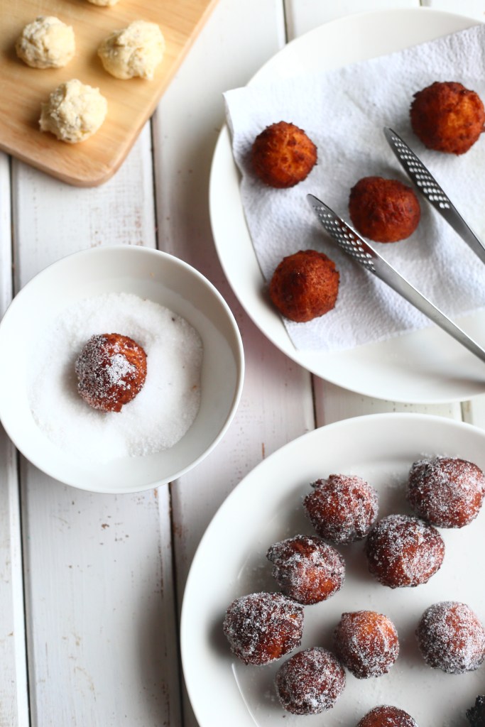 Rahkamunkkien sokerointi