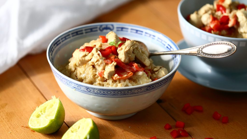 Helppo ja nopea kookos-kanakastike