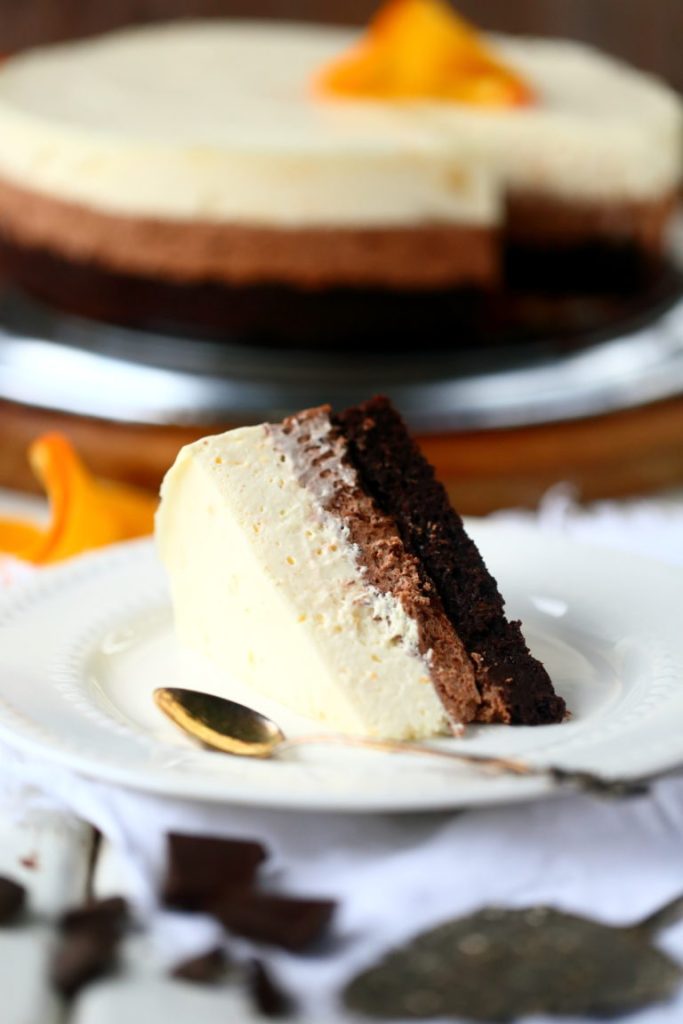 Appelsiini-suklaajuustokakku