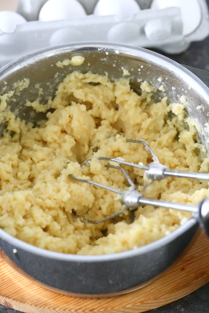 taikina menee valilla murumaiseksi