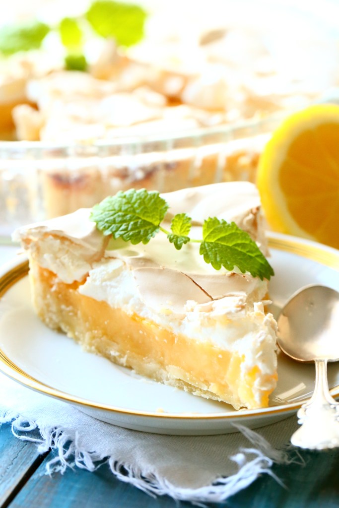 Sitruunapiiras marenki päällisellä