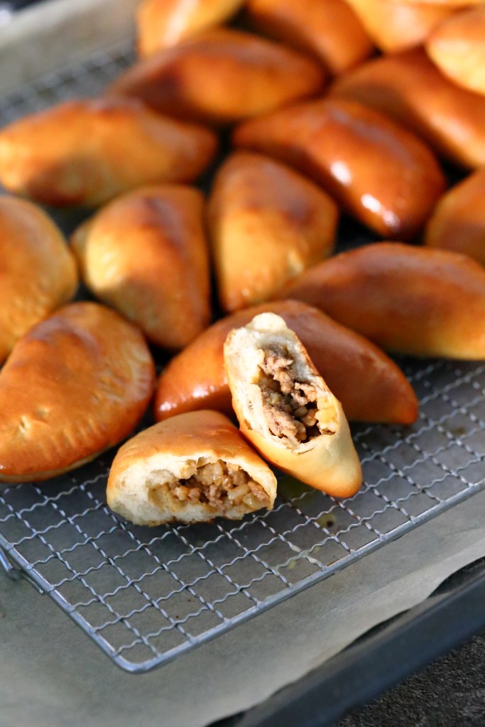 Juhliin erilainen suolainen tarjottavat