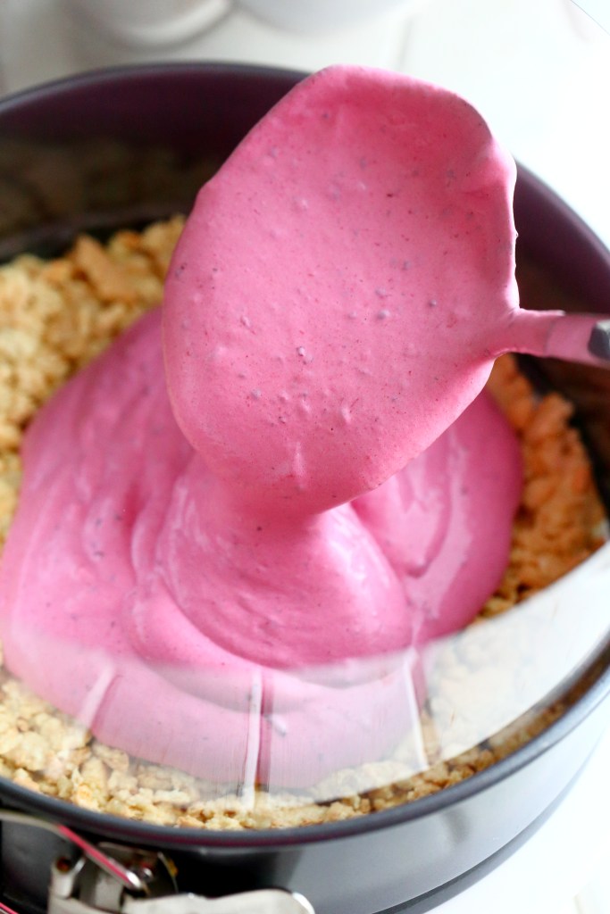 mansikka mustaherukka moussa