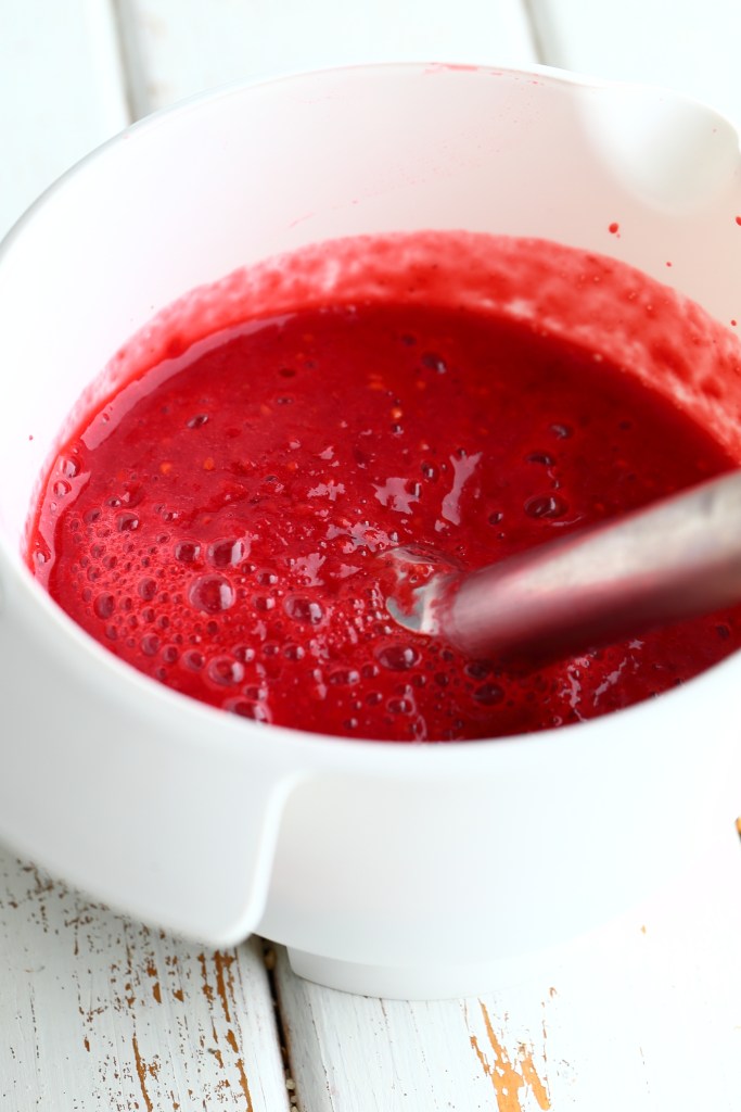 Punaherukat soseeksi sauvasekoittimella