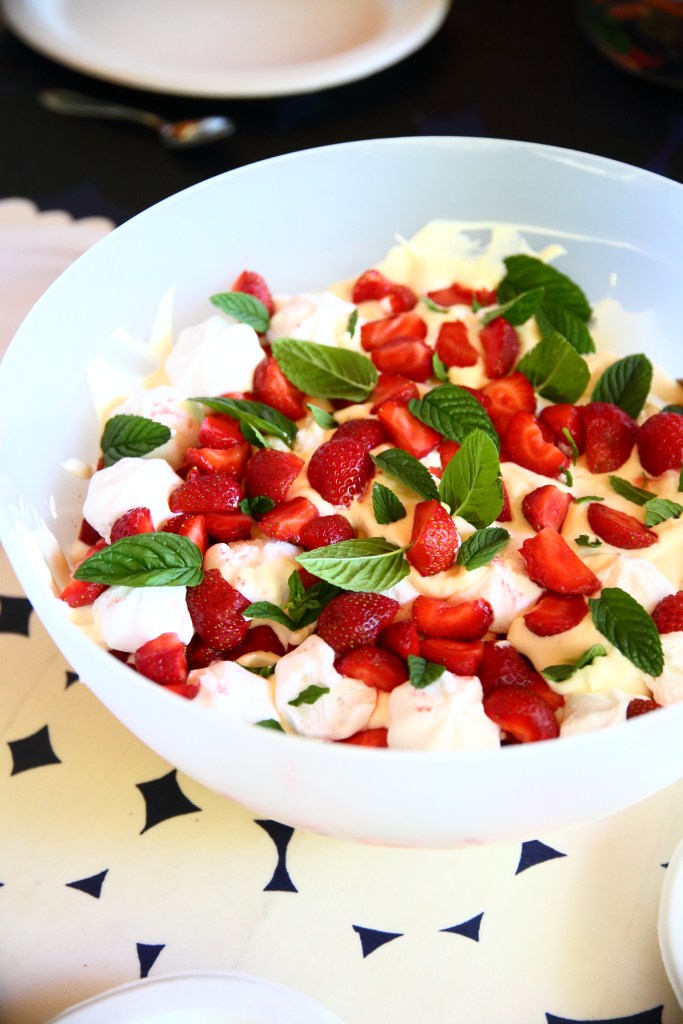 Maailman helpoin jälkiruoka tehdään kulhoon