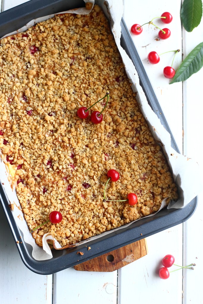 Kauramurupiirakka on munaton leivonnainen