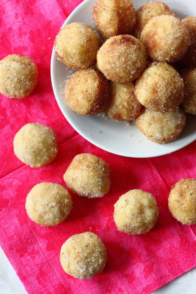 Donitsin makuiset pallot