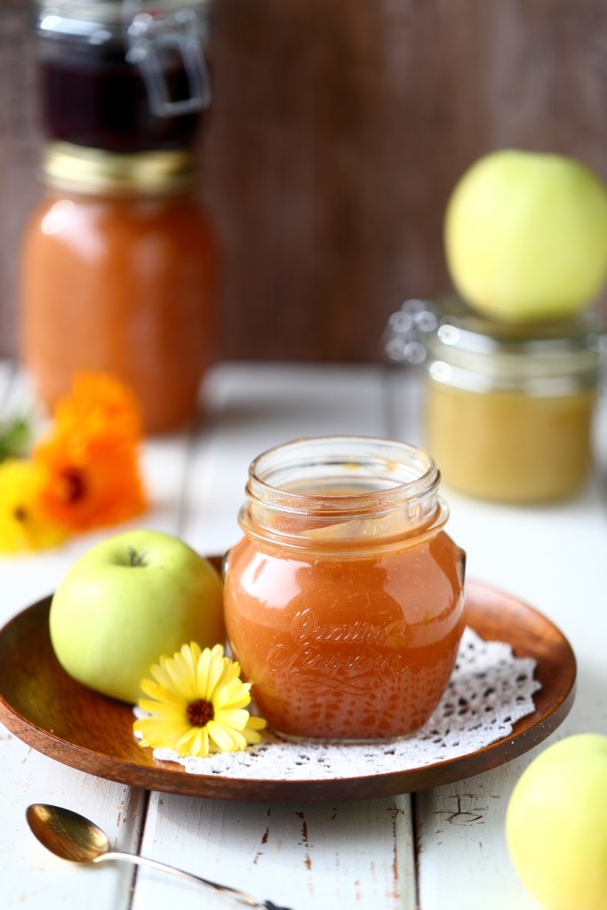 Omenahillo uunissa on helpoin hillo