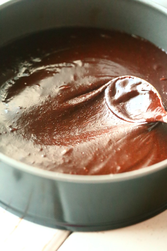 Suklaataikina juustokakun pohjaan