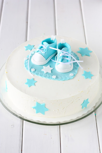 Ristiäisten sitruunainen juustokakku&nbsp;(liivatteeton)