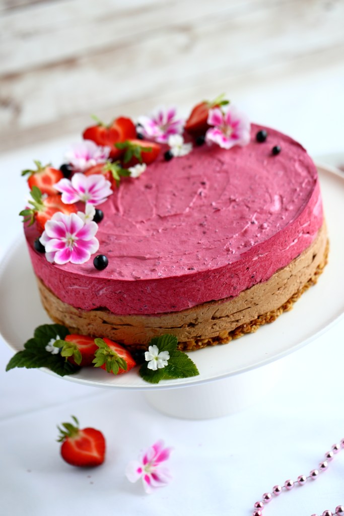 Juustokakku maidottomana ja munattomana