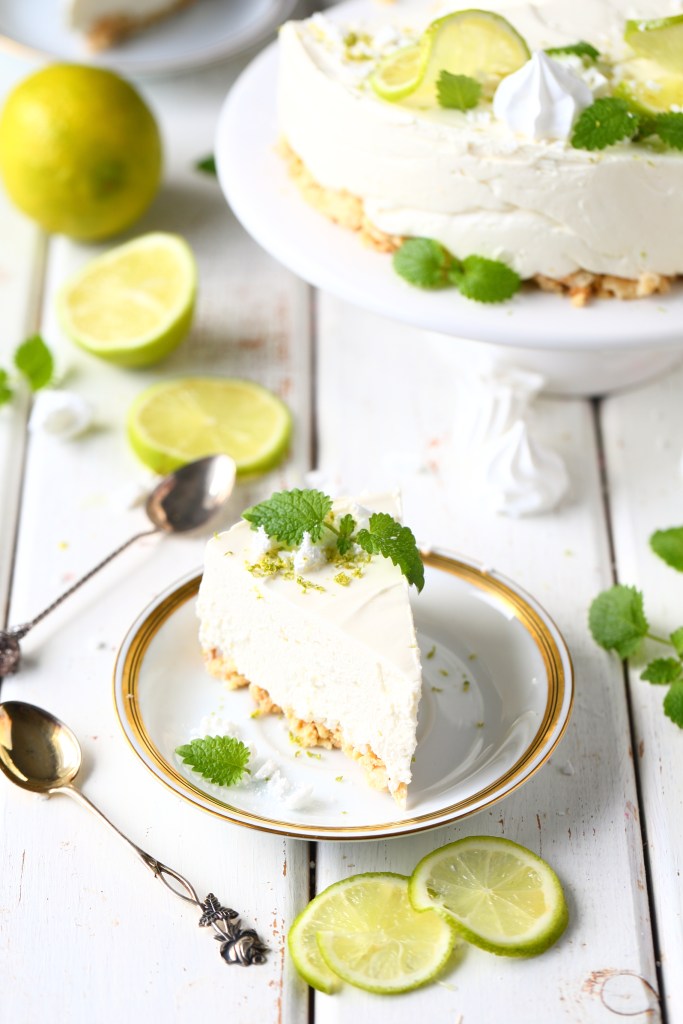 Järisyttavan hyvä limejuustokakku ilman liivatetta