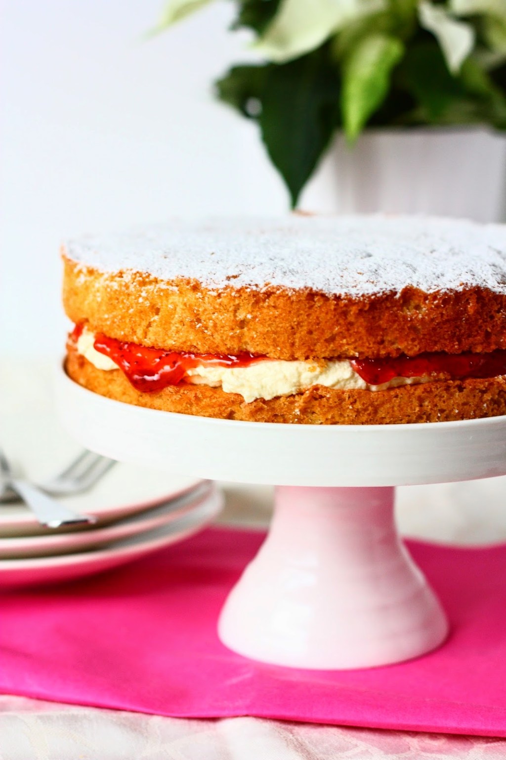 Viktorian kakku ja hieman&nbsp;remonttihölinää