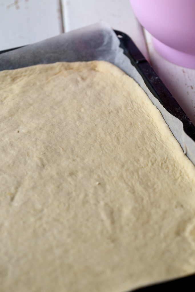 Ilman hiivaa valmistuva pohja pitsaan