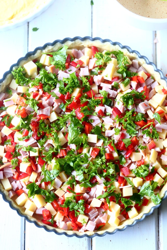 Juusto kinkku paprika piirakka