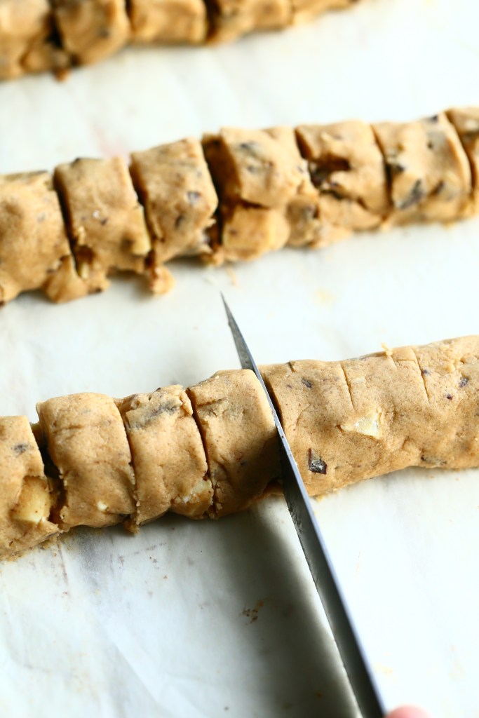 Leikkaa tangot paloiksi