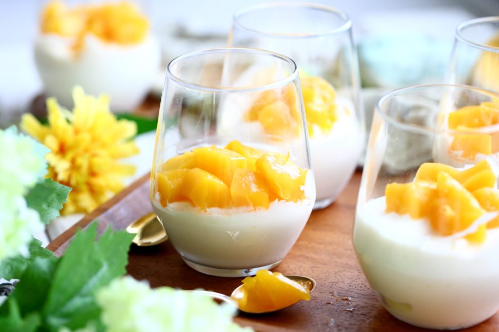 Järisyttävän hyvä sitruunajälkiruoka lasissa