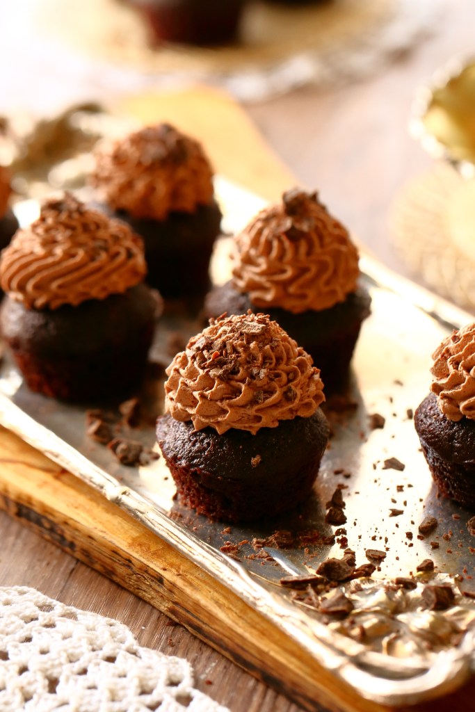 suklaamuffinssit ilman kananmunaa ja maitoa ovat meheviä