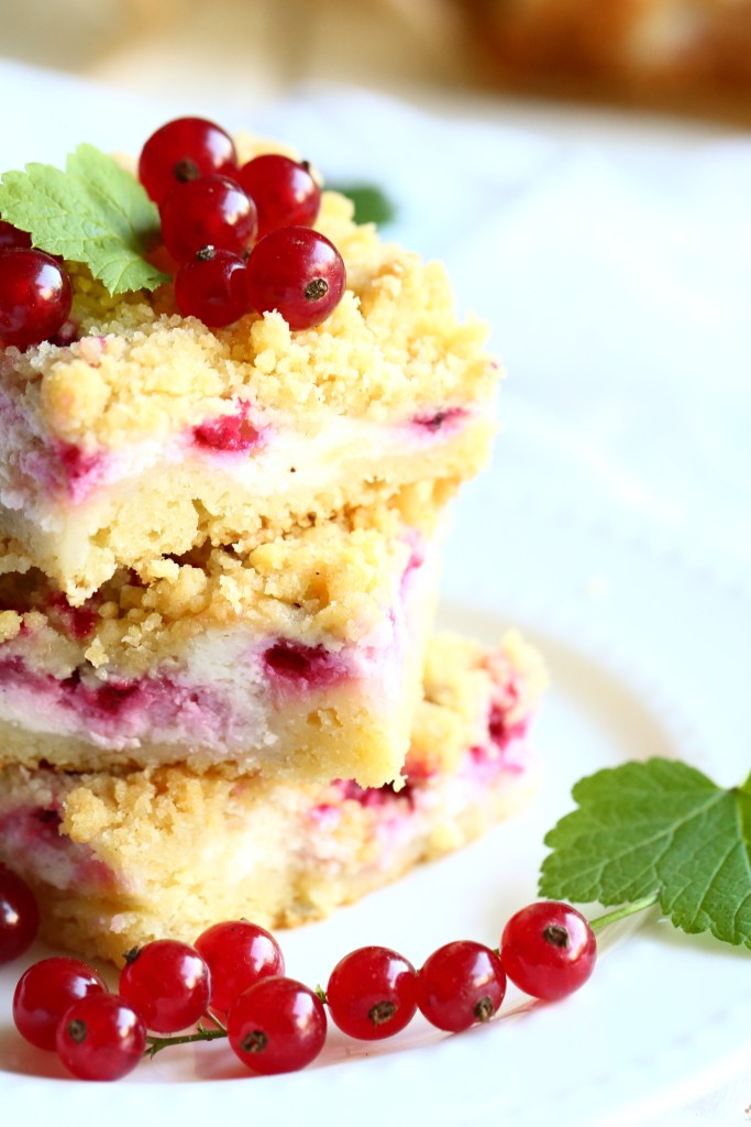 maisemakahvilan piirakka punaherukoista