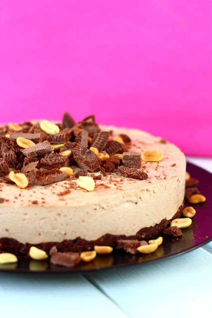 Liivatteeton appelsiini suklaajuusto kakku maistuu taivaalliselta